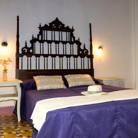 Casa Carina * Ullastret